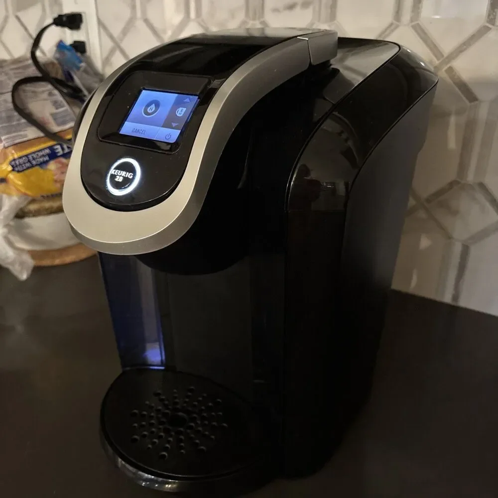Keurig 2.0 Single Serve Coffee Maker Model K2.0-300 Black & Silver TESTED